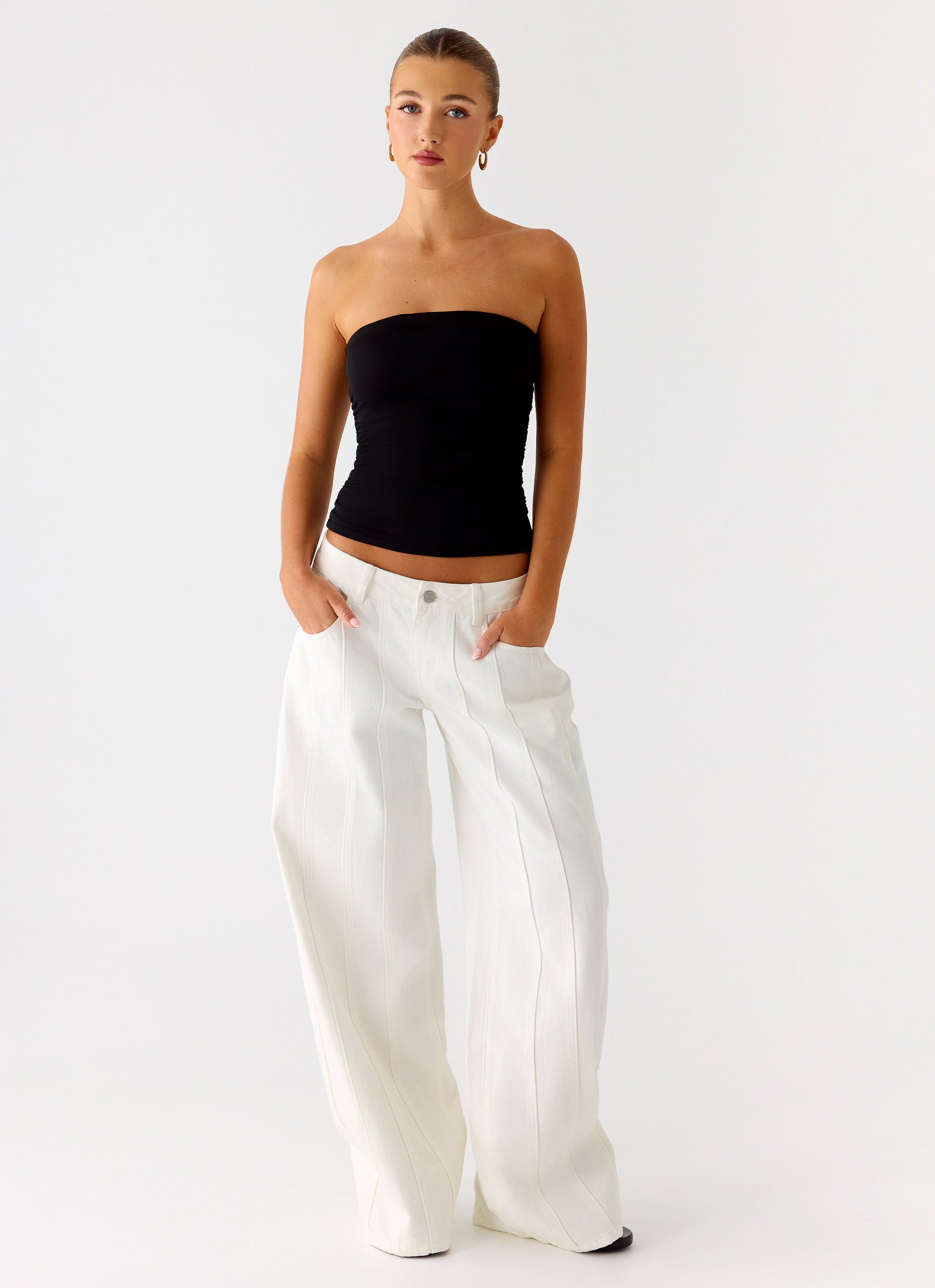 Adrienna | Black Strapless Top with Ruched Sides | Flattering Fit for Effortless Style